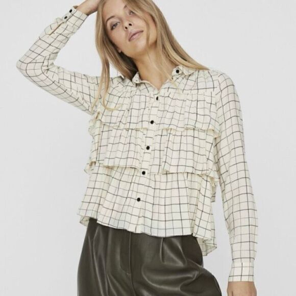 Vero Moda Plaid Tiered Ruffle Long Sleeve Button Up Top NWT Size Extra Small - Picture 1 of 7